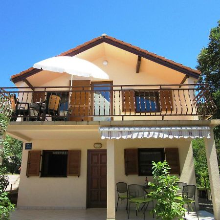Apartmani Gracijela Karlobag Εξωτερικό φωτογραφία
