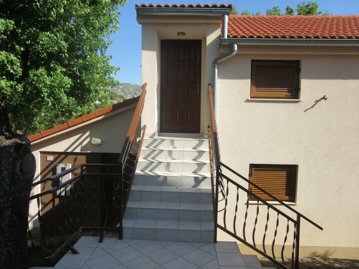 Apartmani Gracijela Karlobag Εξωτερικό φωτογραφία