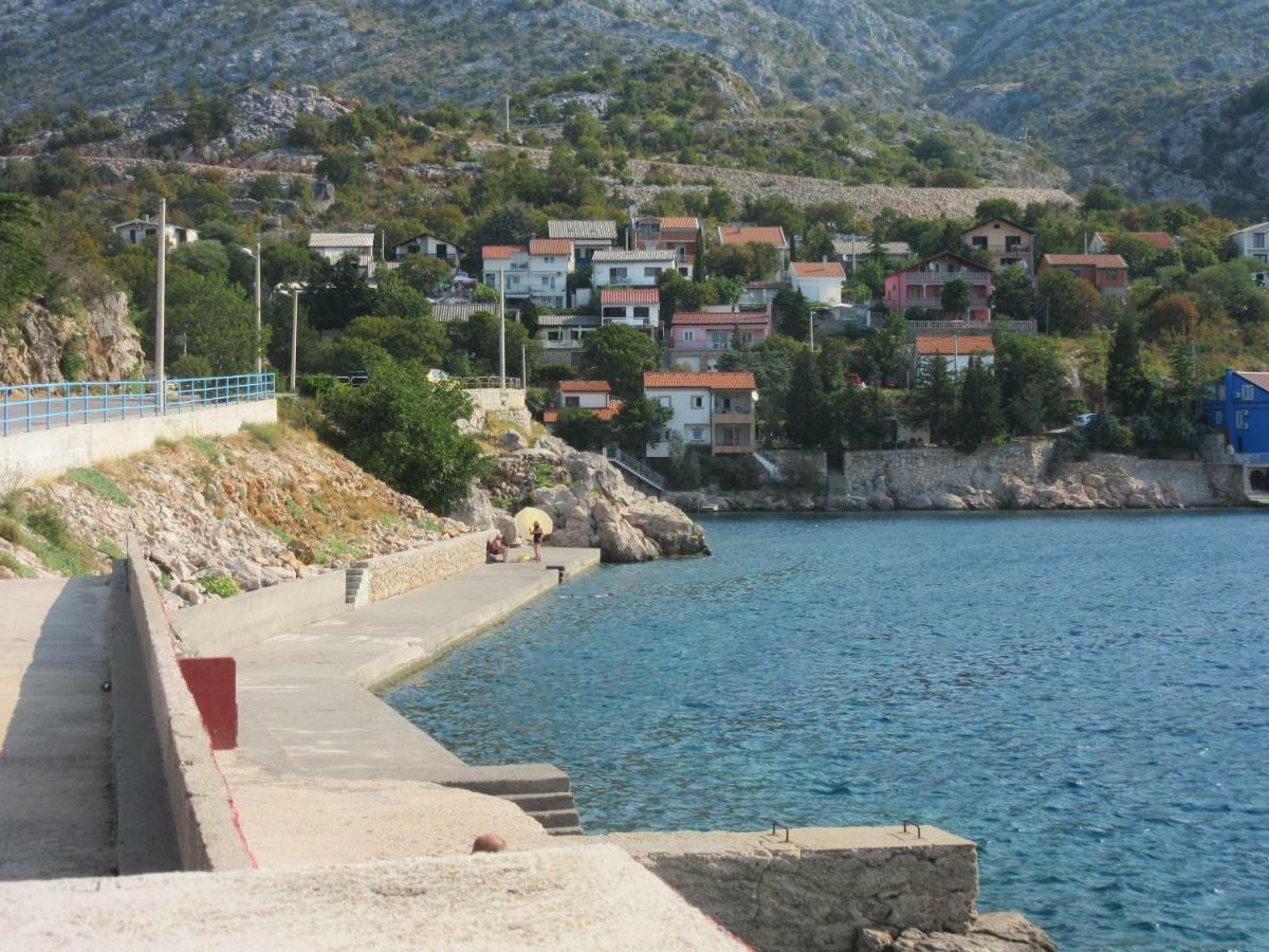 Apartmani Gracijela Karlobag Εξωτερικό φωτογραφία