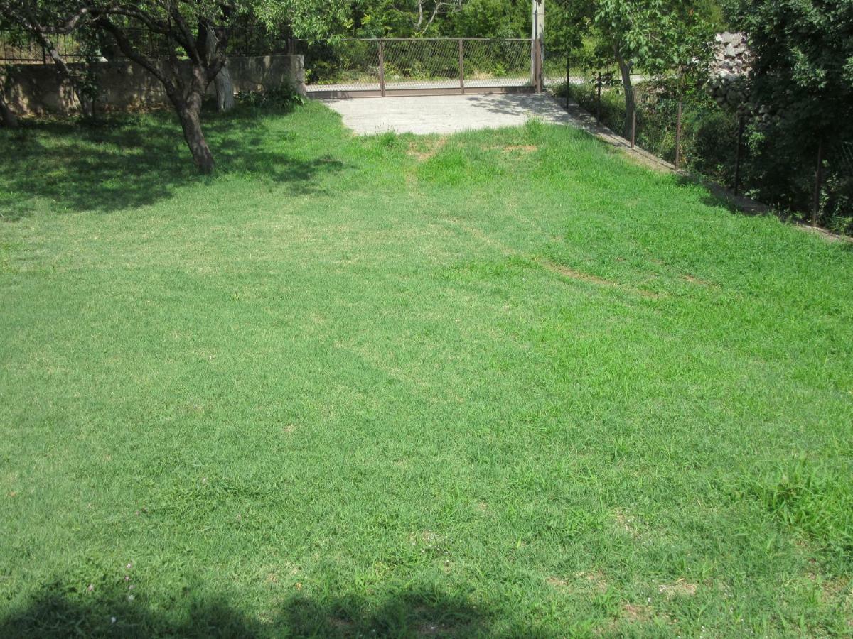 Apartmani Gracijela Karlobag Εξωτερικό φωτογραφία
